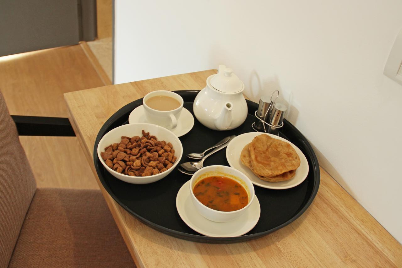 Oyo 9975 Hotel Asmeet Колката Екстер'єр фото